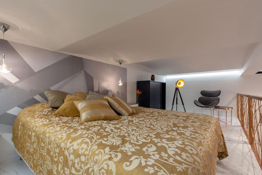 Premium Apartment By Hi5-King Street'S Luxury ブダペスト エクステリア 写真