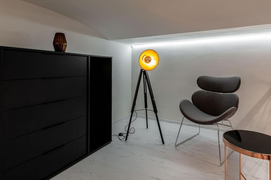 Premium Apartment By Hi5-King Street'S Luxury ブダペスト エクステリア 写真